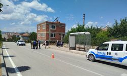 Sinop'ta otomobilin çarptığı bisikletteki 2 çocuk yaralandı