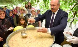 Taşköprü'de 2 bin 500 kişiye aşure ikram edildi