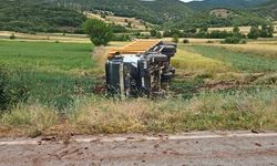 Tokat'ta devrilen kamyonun sürücüsü öldü