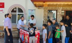 Türkiye Diyanet Vakfı Cide Şubesinden Kur'an kursu öğrencilerine ikram