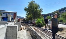 KIRMACI'YA AÇIK VE KAPALI TENİS KORTU