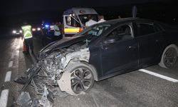 Amasya'da 2 otomobilin çarpışması sonucu 5 kişi yaralandı