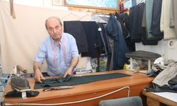 Amasyalı terzi, 55 yıldır elinden iğne, iplik ve makası bırakmıyor