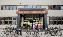 Bolu'da bisikletseverler orman yangınlarına dikkat çekmek için pedal çevirdi