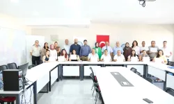 Bursa Yıldırım'da kamu çalışanlarına işaret dili eğitimi