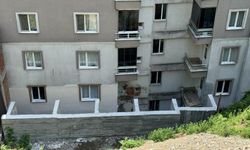 Çayeli'nde heyelan yaşanan alandaki istinat duvarı çalışmaları tamamlandı