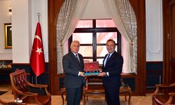 Danıştay Başsavcısı Erkan, Trabzon Valisi Yıldırım'ı ziyaret etti