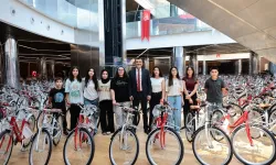 Denizli’de başarıya pedal gücü: 615 öğrenciye bisiklet ödülü