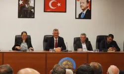 Gölcük'te Başkan Sezer muhtarları dinledi