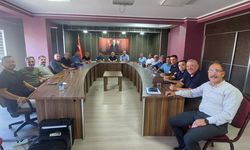 Gümüşhacıköy'de yeni eğitim yılı hazırlıkları değerlendirildi