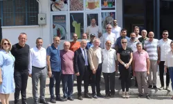 İzmit’te mahalle ziyaretleri devam ediyor