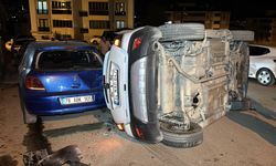 Karabük'te 3 kişinin yaralandığı zincirleme kaza güvenlik kamerasında