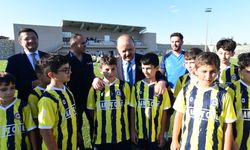 Kastamonu Valisi Dallı, yaz futbol okulunu ziyaret etti