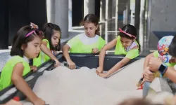 Minik arkeologlar Bursa'nın tarihi mekanlarını gezdi