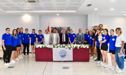 Ortahisar Belediyespor, 15 oyuncuyla sözleşme imzaladı