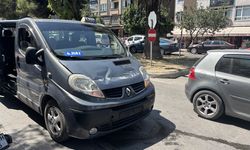 Samsun'da kamyon ile dolmuşun çarpıştığı kazada 4 kişi yaralandı