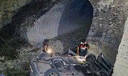 Sinop'ta dereye devrilen otomobildeki 5 kişi yaralandı