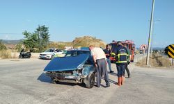 Sinop'ta iki otomobilin çarpıştığı kazada 1 kişi yaralandı