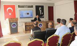 Taşova'da köy muhtarlarına yangın söndürme eğitimi verildi