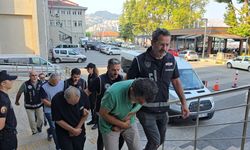 DEFİNECİLERE DARBE, 4 ZANLI GÖZALTINDA