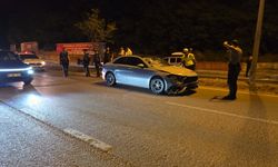 Zonguldak'ta otomobilin yayalara çarptığı kazada 3 kişi yaralandı