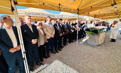 BAŞKAN EŞİNİ GÖZYAŞLARI İLE UĞURLADI