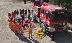 Bolu'da akredite derneklere orman yangınıyla mücadele eğitimi verildi