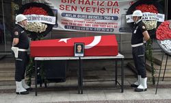 Bolu'da trafik kazasında ölen polis memuru, Karabük'te toprağa verildi