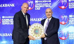 Kadın basketboluna Halkbank imzası