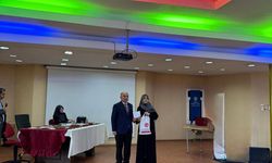 Ladik'te kız Kur'an kursu öğrencisi hafızlık yarışmasında birinci oldu