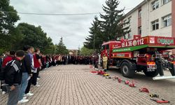 Ladik'te öğrencilere orman yangınlarıyla mücadele araçları tanıtıldı
