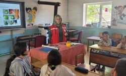 Salıpazarı'nda öğrencilere kahverengi kokarca ile anız yakmanın zararları anlatıldı