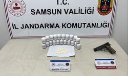 Samsun'da 1317 sentetik ecza hapı ele geçirildi