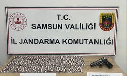 Samsun'da minibüsün altına gizlenen sentetik ecza hapı ele geçirildi