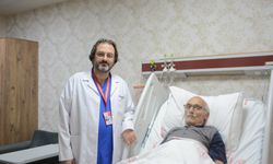Trabzon'da mesanesinde tümör tespit edilen hasta ameliyatla sağlığına kavuştu