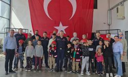 Vezirköprü İtfaiyesi 'özel misafirlerini' ağırladı