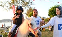 ÇOCUKLAR ATA BİNMENİN HEYECANINI YAŞADI