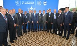 ÜNLÜER, DENİZCİLİK GÜNÜNDE