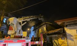 Amasya'da çıkan yangında 2 ev zarar gördü