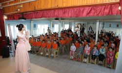 Bafra'da 'Mutluluklar Prensesi' tiyatro oyunu sahnelendi