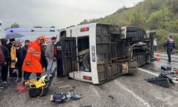 Bartın'da devrilen işçi servisinde 1 kişi öldü, 19 kişi yaralandı