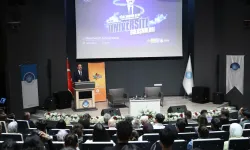 Başkan Altay NEÜ Mühendislik Fakültesi'nde gençlerle buluştu