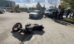 Bolu'da otomobille çarpışan motosikletin sürücüsü yaralandı