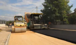 Bursa İnegöl'de 5 sokakta asfalt seferberliği