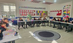 Buse Bilim Kolejinden 'Aile Yılı' kapsamında 'Eğitimde Ailenin Rolü' etkinliği