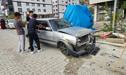 Çorum'da 'dur' ihtarına uymayarak kaçan sürücü kaza yaptı