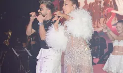 Demet Akalın'dan 'yerinde dur'amayan konser!