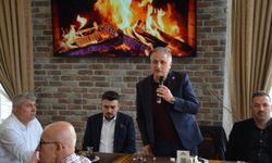 AK PARTİ'DE İSTİŞARE TOPLANTISI