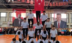 Giresun'un ilçelerinde 29 Ekim Cumhuriyet Bayramı kutlandı