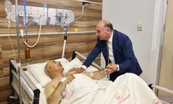 GÜNCELLEME - Serinova Belde Belediye Başkanı Çakmak, Çorum'daki trafik kazasında yaralandı